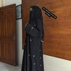 The Trendsetter moon embroidered abaya